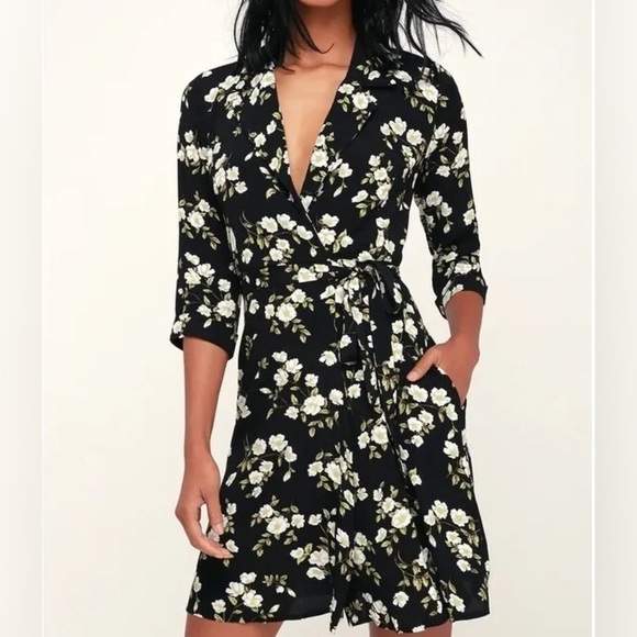Lulus Dresses & Skirts - Lulus Black Floral Wrap Mini Dress size small